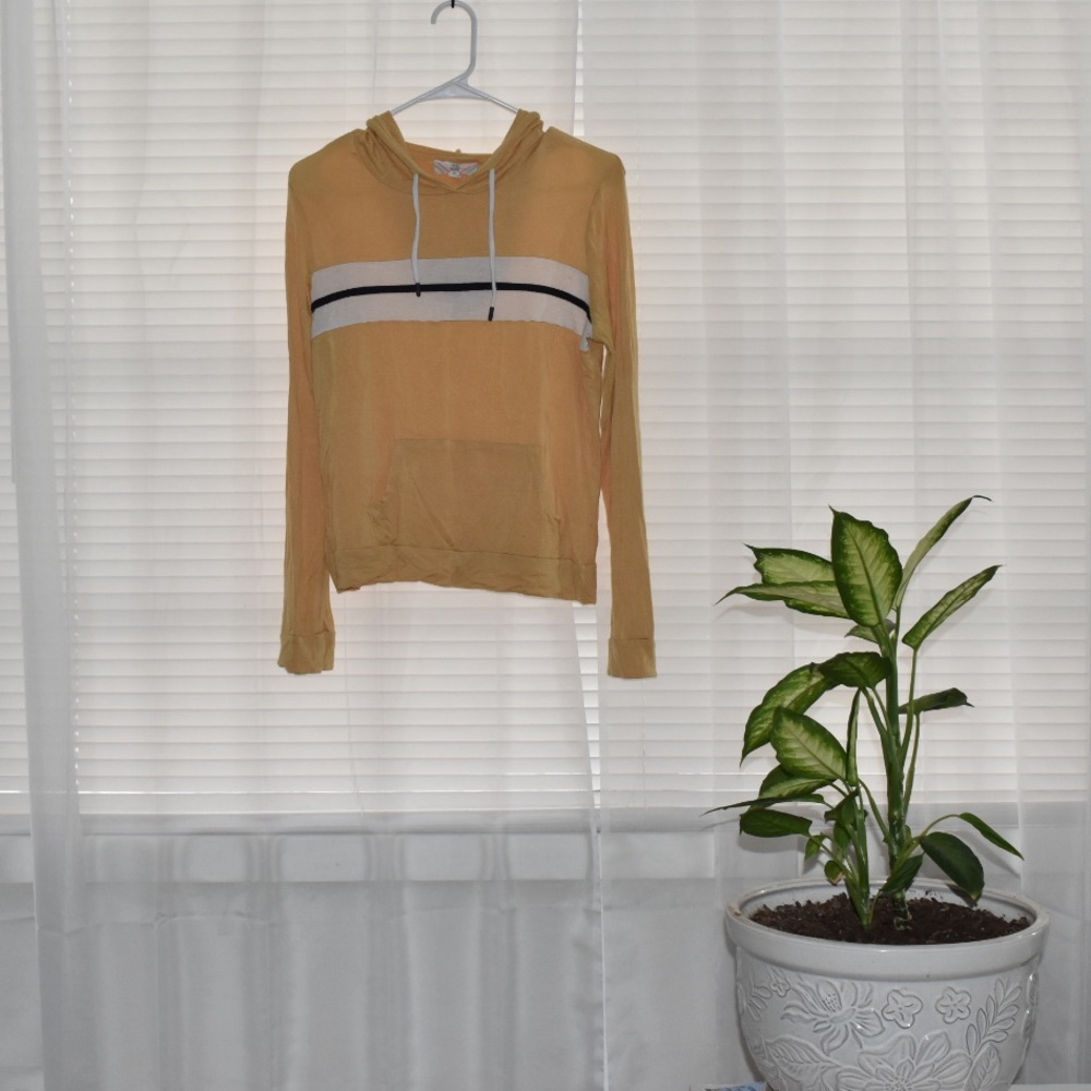 Light Sweatshirt With Cute Design Across The Chest